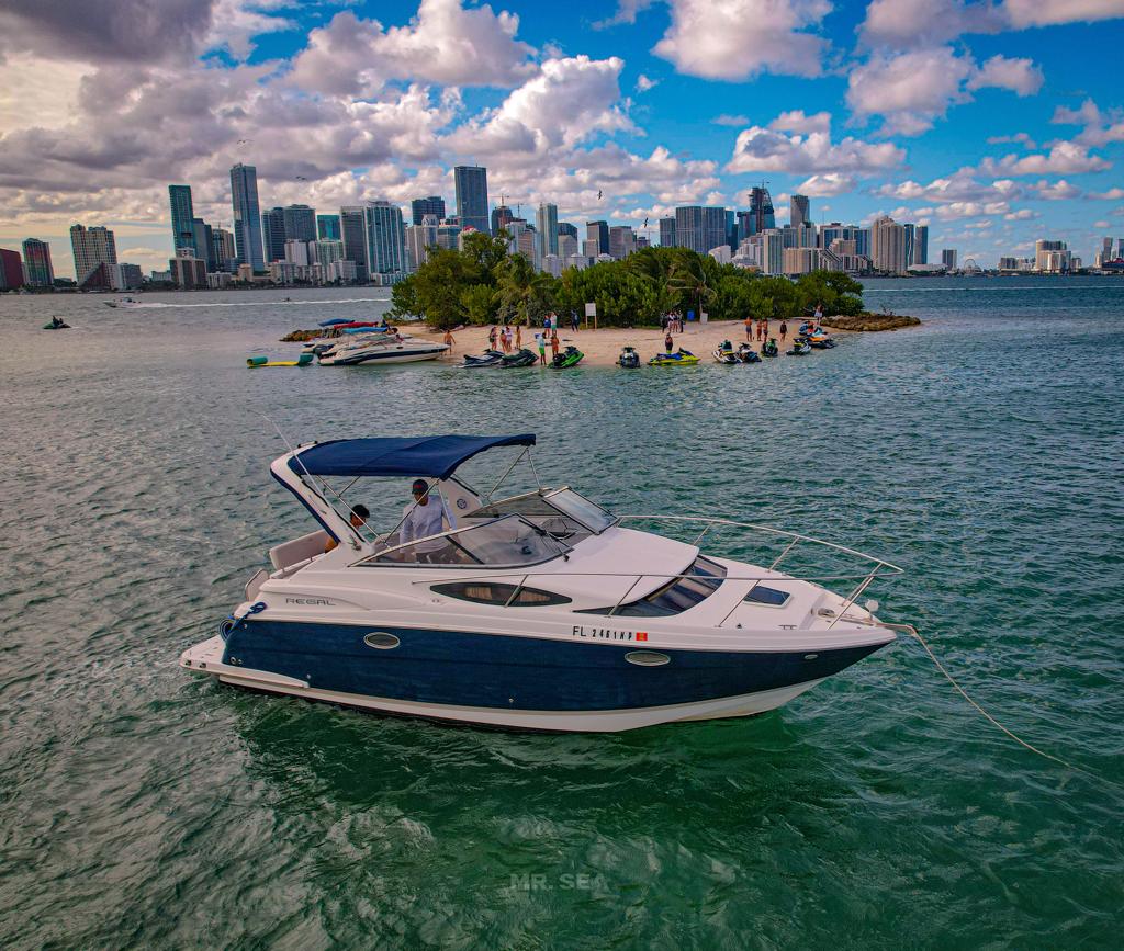 Pura Vida, 36ft Sea Ray